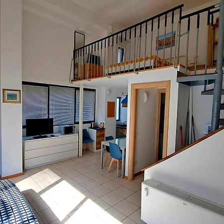 Gemme Fiorentine Apartments In Front Of The Train Station 5 Minutes From The Centre Free Parking Florencia Exterior foto
