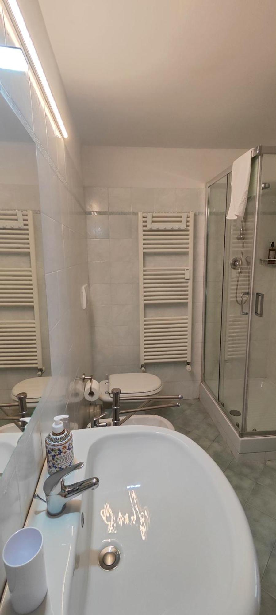 Gemme Fiorentine Apartments In Front Of The Train Station 5 Minutes From The Centre Free Parking Florencia Exterior foto